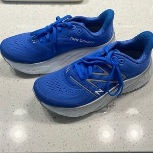 New Balance Fresh Foam X More V4